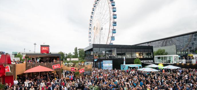 Das CEBIT-Festival sahen Veranstalter und Ausstellerbeirat noch im Sommer als Erfolg - doch wieder buchen wollten zu wenige (Bild: Cebit / Messe Hannover)