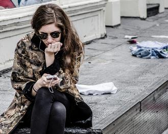 Smartphones sind fr die meisten unverzichtbar (Michele Ursino/Flickr)