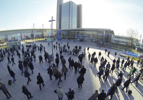 CeBIT Eingang (Bild: Deutsche Messe)