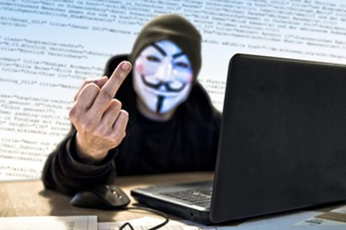 'Hacker sind leicht an ihrer Maskerade zu erkennen', sagt Digitalkommissar Oettinger und wei auch schon, wie er sie austricksen kann. (Bild: Jan Thau, aboutpixel.de)