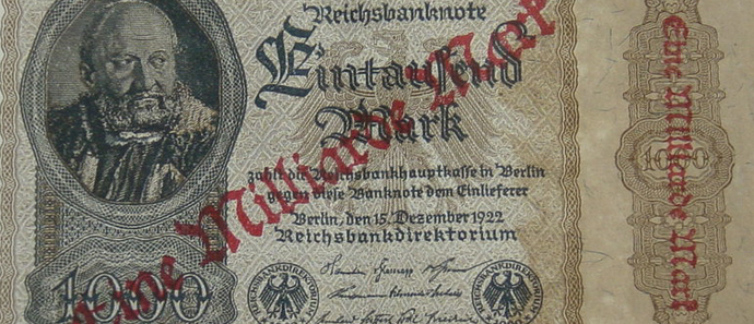 Es ist gerade die Hyperinflation des Jahres 1923, die im sozialen Gedchnis der Deutschen dafr sorgt, dass das richtige Geld im Zugriff sein muss (Bild: Wikimedia)