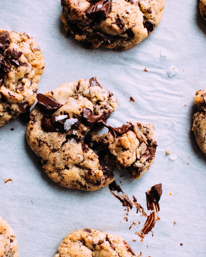 Das zentrale Problem: Es verschwindet auch die Schokolade! (Photo by Food Photographer | Jennifer Pallian on Unsplash)