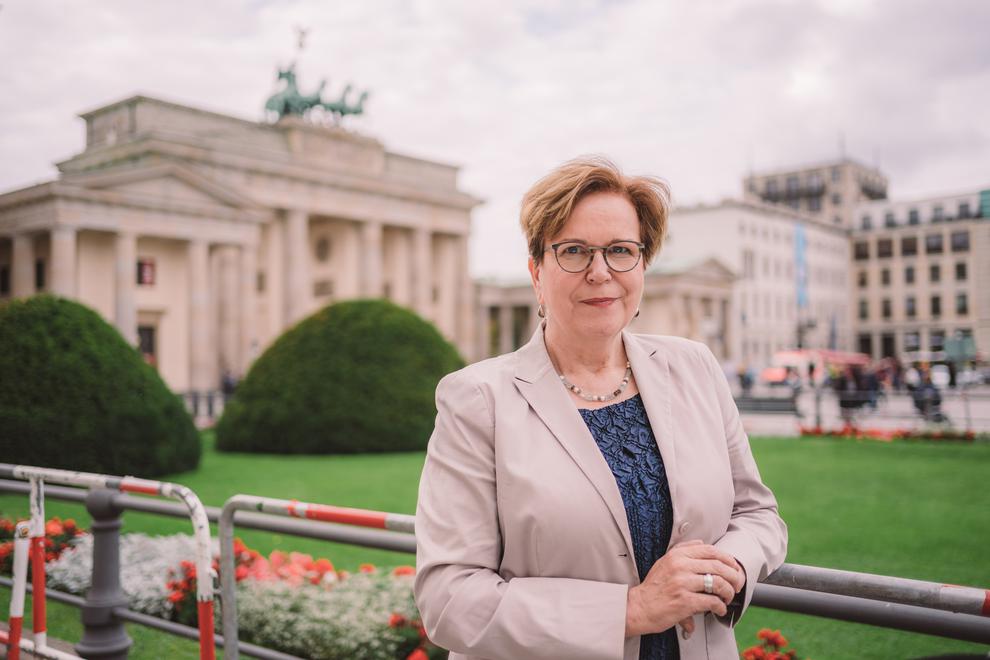 EU-Parlamentarierin Gabriele Bischoff: 'Die Richtlinie zielt darauf ab, Plattformen daran zu hindern, die angemessene soziale Absicherung ihrer Beschftigten zu umgehen.' (Bild: Gaby Bischoff)