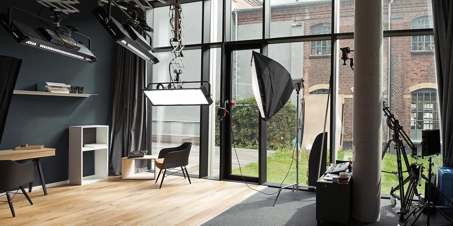 Retorten-Magazin 'Curved': Dünne Suppe mit Geschmacksverstärker statt Journalismus (Bild: SinnerSchrader.com)