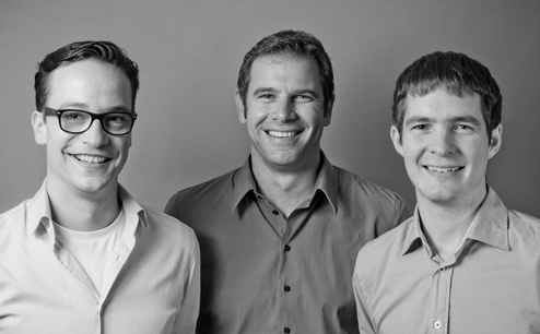 Norbert Neumeister, Dirk Hibbeler, Chris Rowe (v.l.n.r.) (Bild: SinnerSchrader)