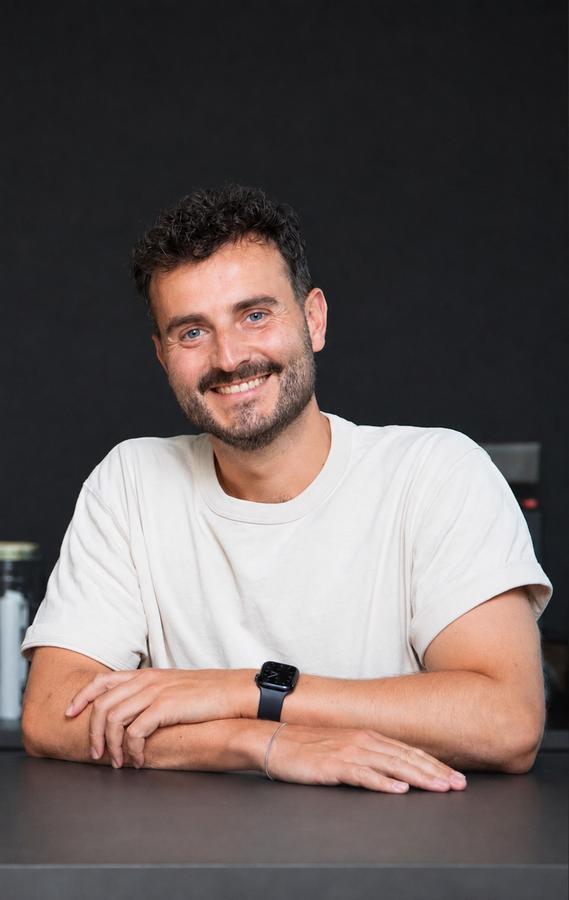 Julian Hansmann, Gründer von Friendventure und Initiator der Friends Digital Group, bringt sechs spezialisierte Digitalagenturen unter einem gemeinsamen inhabergeführten Dach zusammen. (Friends Digital Group)