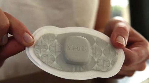 Sensor-Pflaster knnen mit minimalem Aufwand Vitalwerte erfassen (Bild: Telekom Medisana scorefit info)