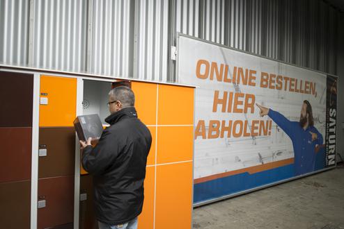 Click&#38;Collect bei Saturn in Ingolstadt (Bild: Saturn)