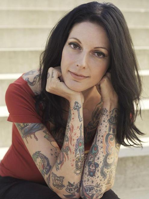 Das Tattoo wird zum Peripheriegerät unter der Haut (Bild: Brechtbert/Wikicommons)
