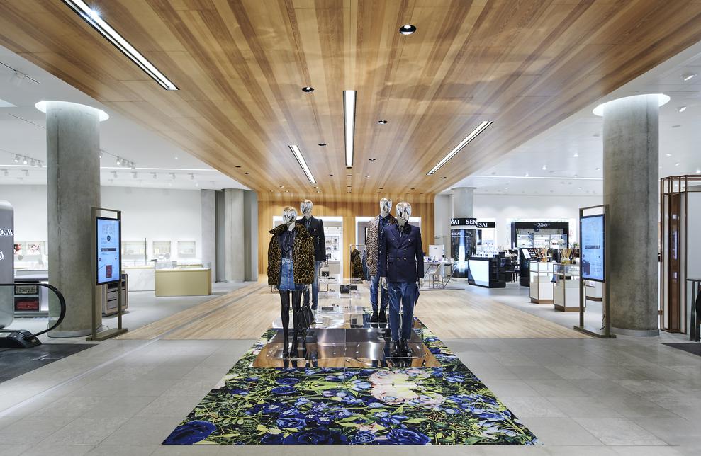 Digital Signage im Flagshipstore von Breuninger in Nrnberg. (Bild: Breuninger)