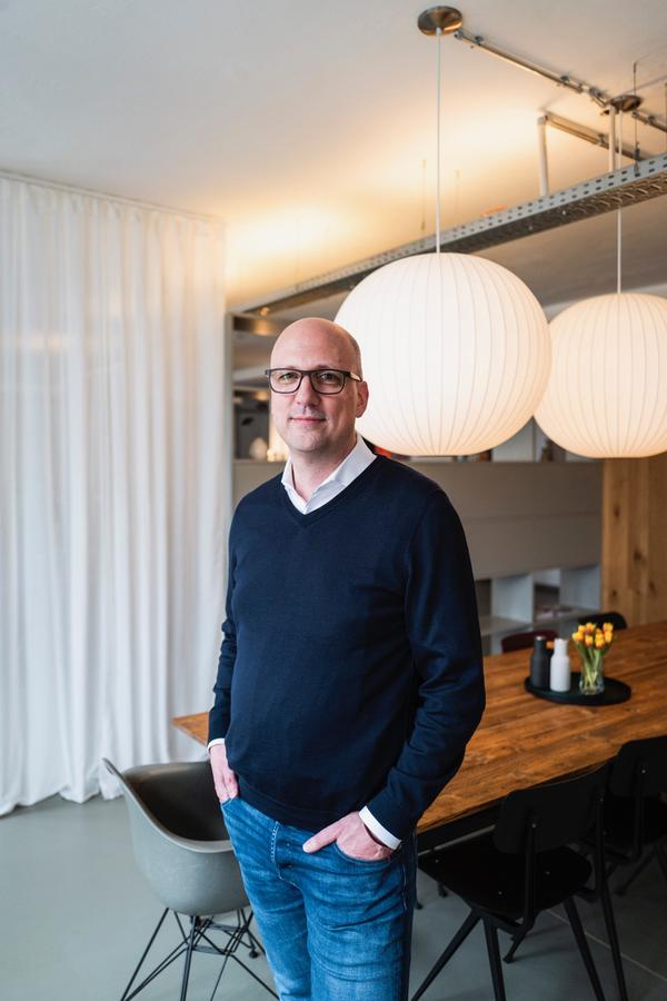 Bernhard Probst, Gründer und Geschäftsführer der Agentur kleinkariert (Bild: Fabian Stuertz)