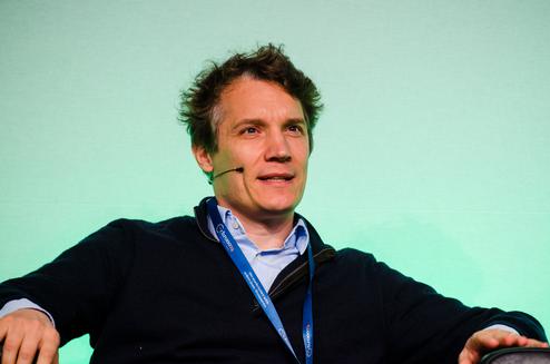 Nach dem Betrug vollkommen abgebrannt: Oliver Samwer. (Bild: Schreibvieh / wikimedia commons)