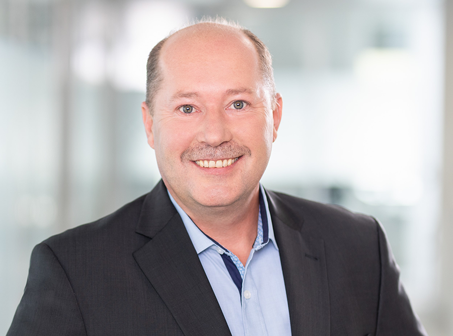  (Lowell Financial Services GmbH)