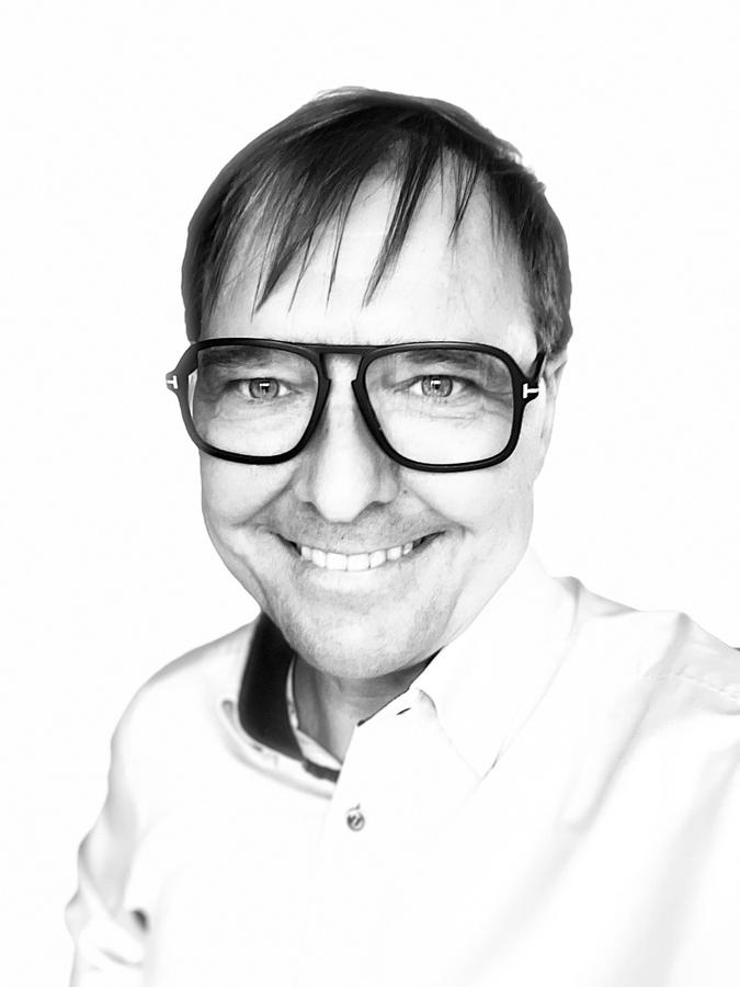 Stefan Bauer